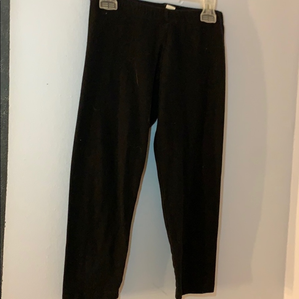 Black cropped leggings